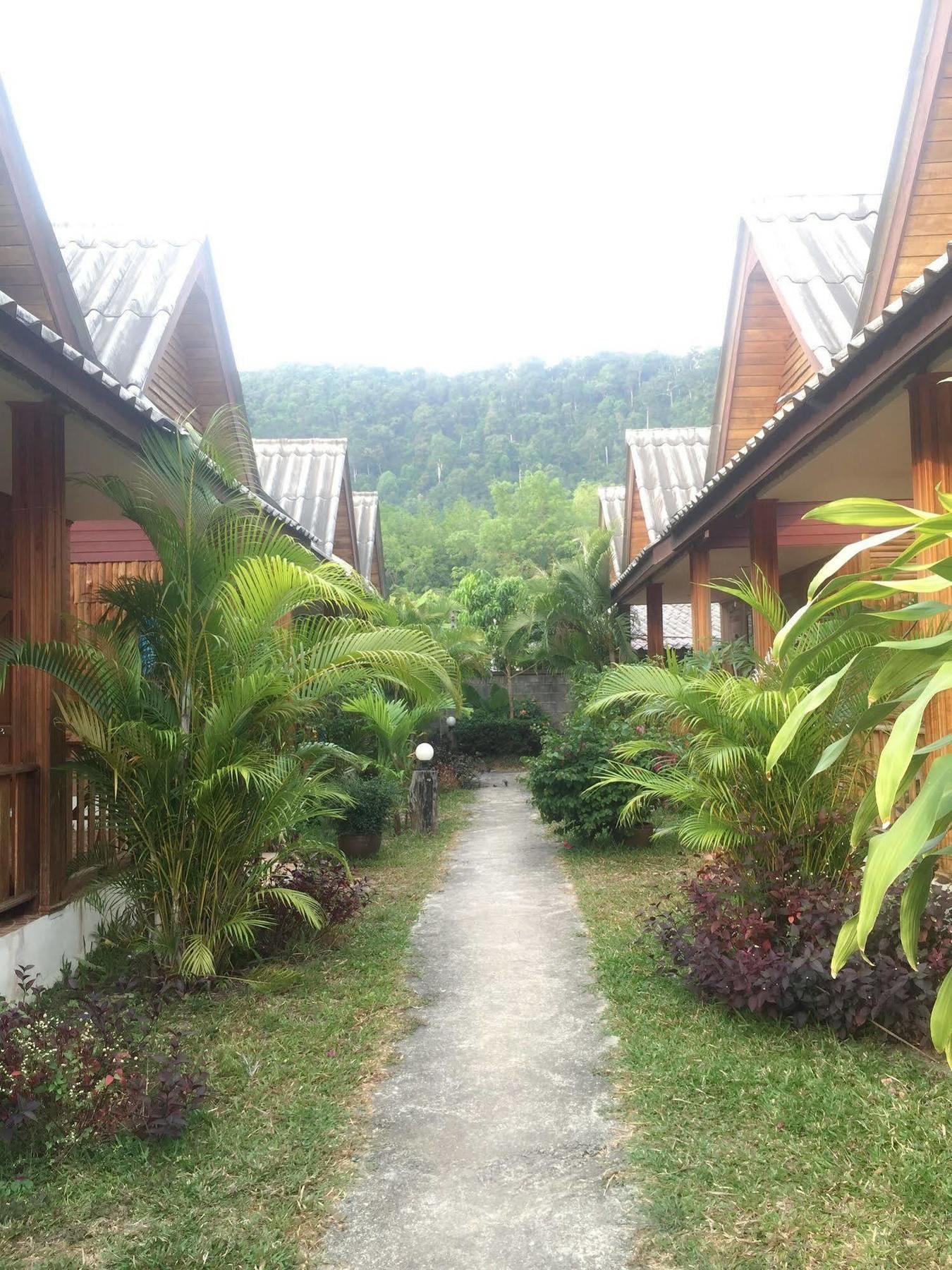 プーンサップ リゾート【ペット可】 Ko Lanta エクステリア 写真